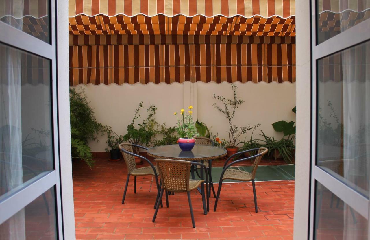 Apartamento Con Patio Cerca Mezquita Кордова Екстер'єр фото
